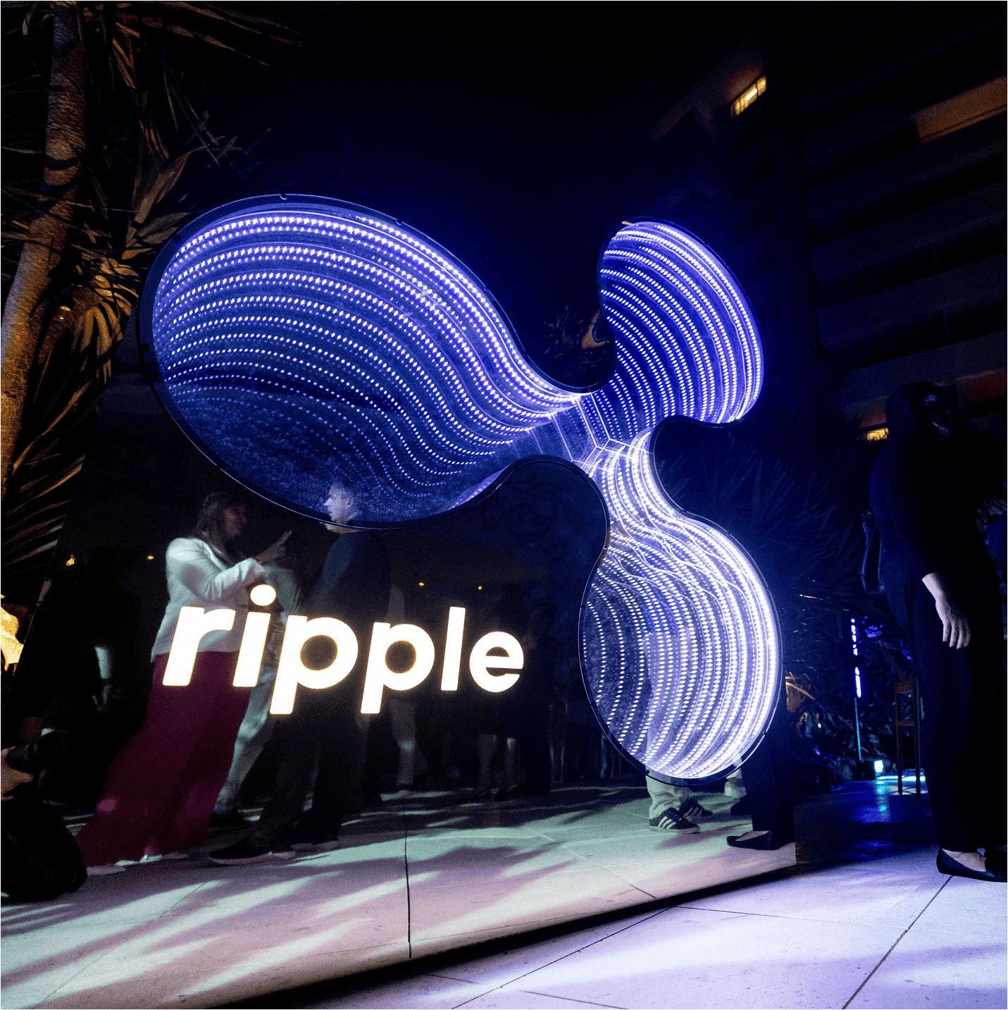 Swell Miami Signage